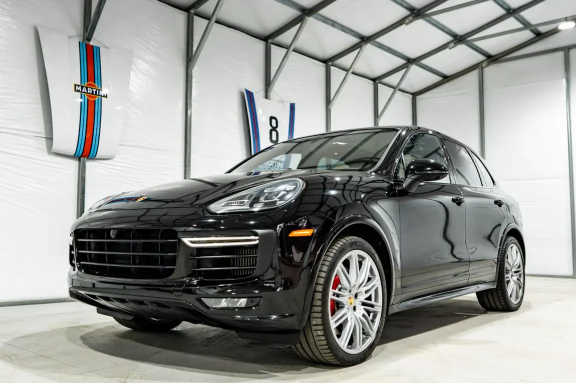 2017 Porsche Cayenne GTS