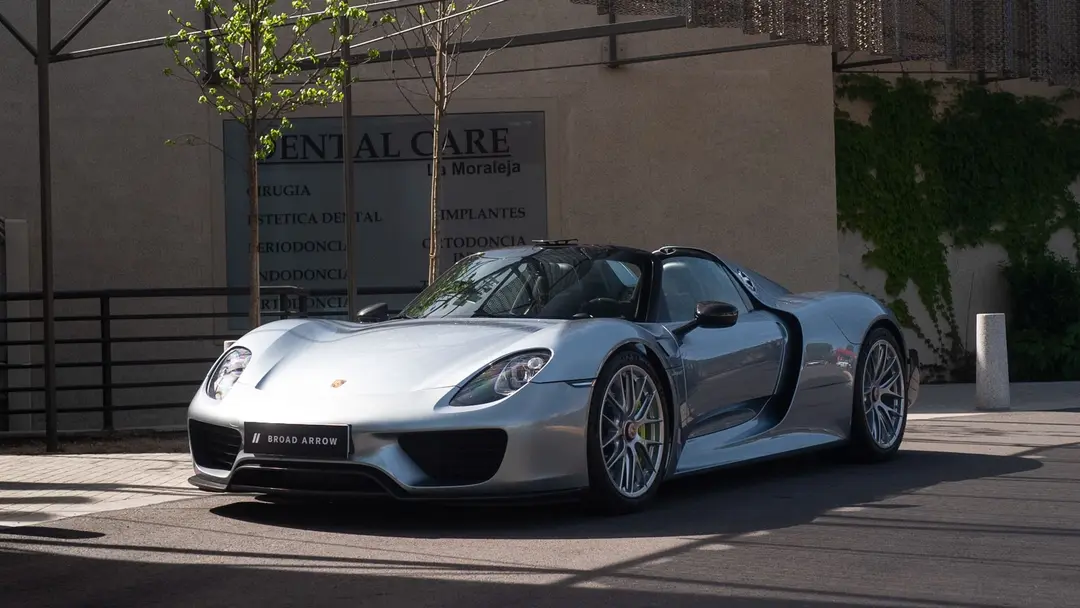 2013 Porsche 918 Weissach Package