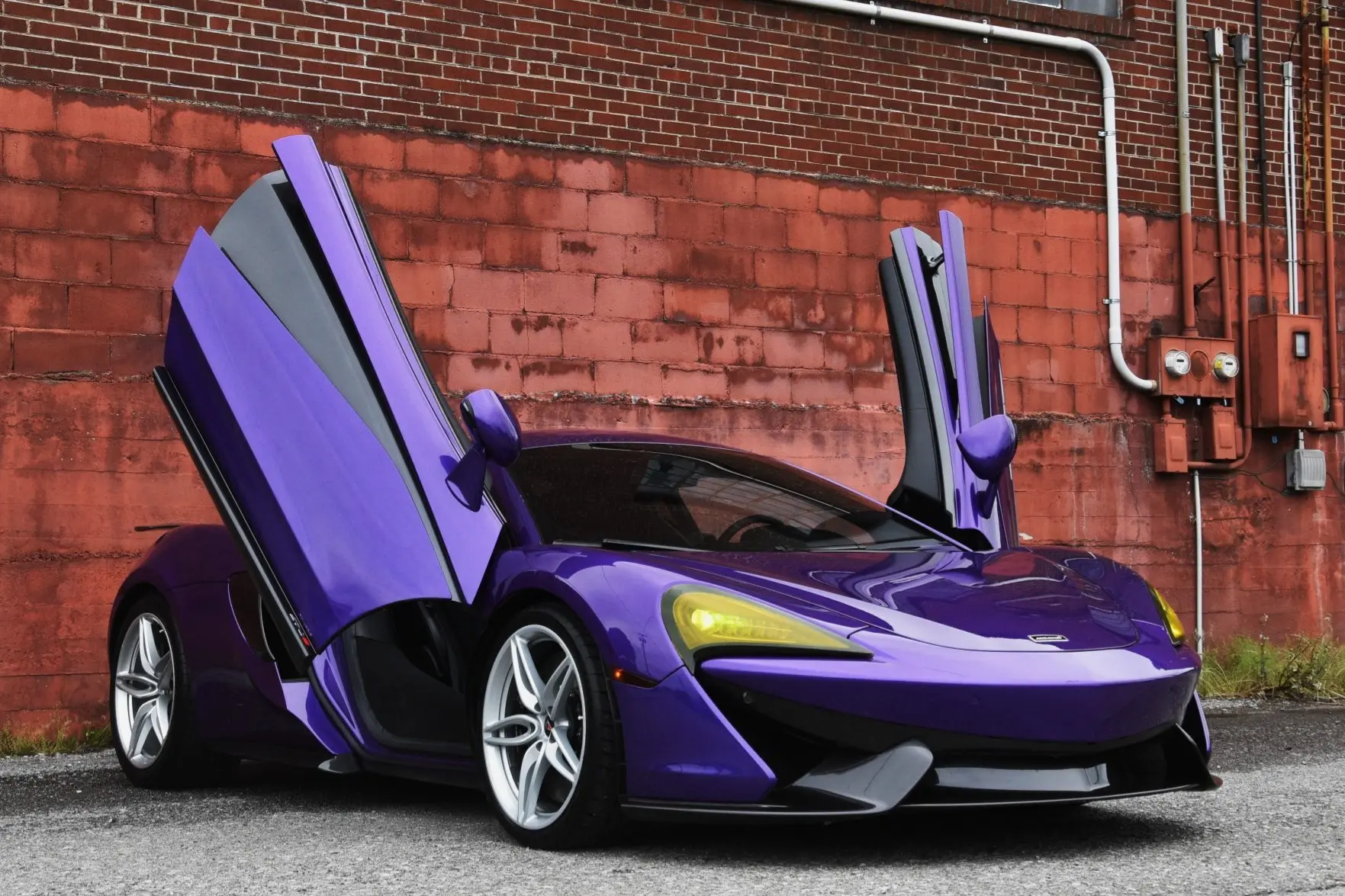 2016 McLaren 600LT Coupe
