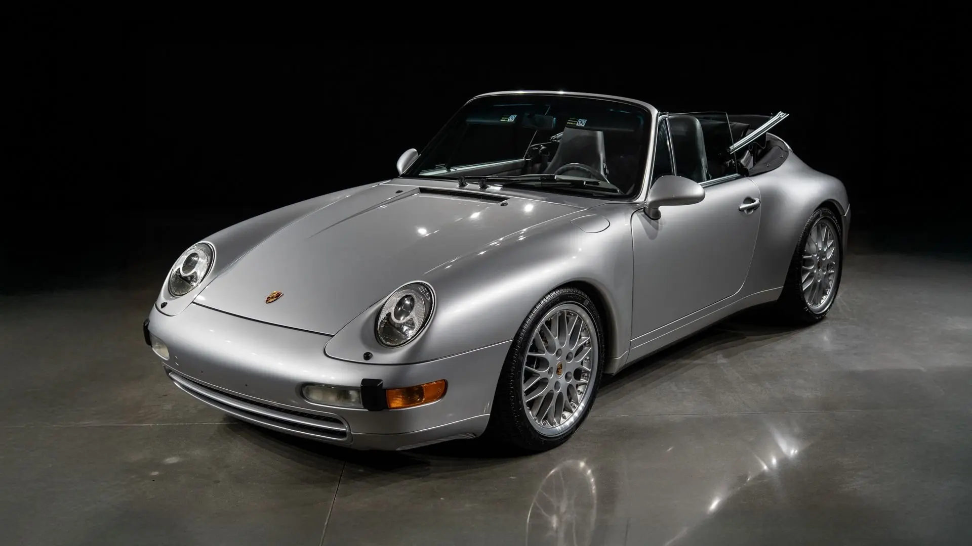 1998 Porsche 911 Carrera Cabriolet