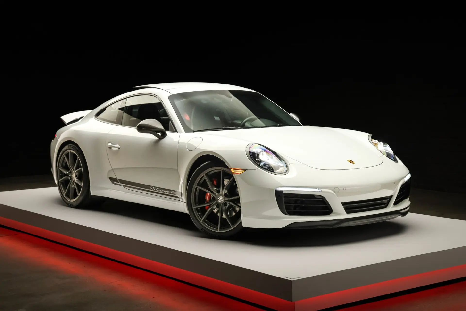 2019 Porsche 911 Carrera T