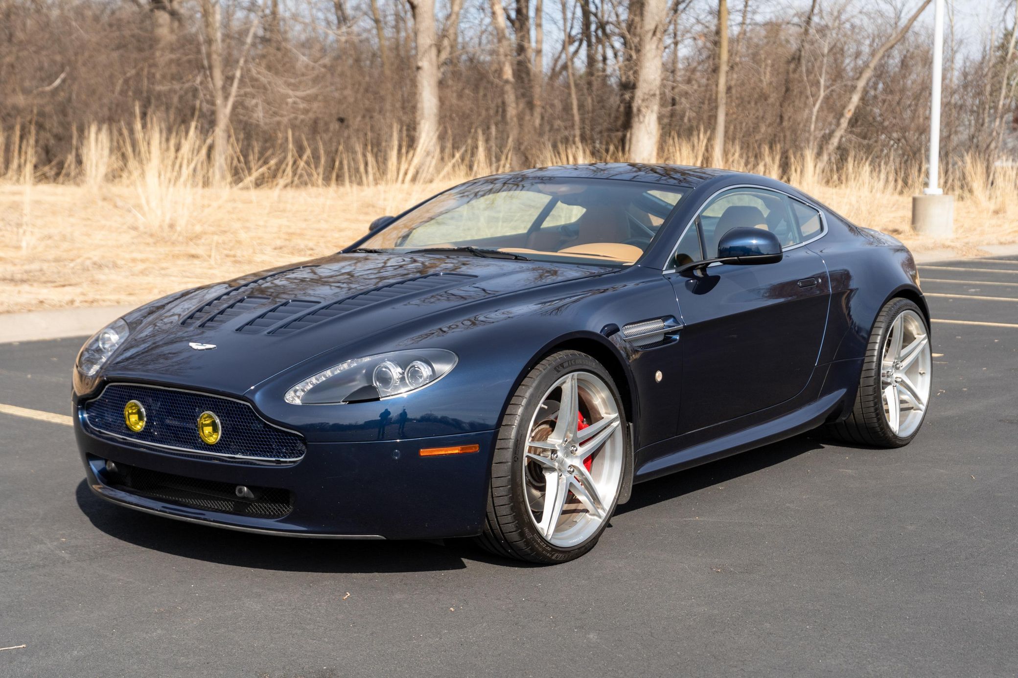 2011 Aston Martin Vantage