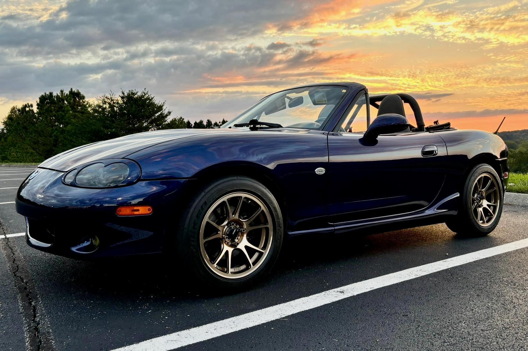 2003 Mazda MX-5 Miata