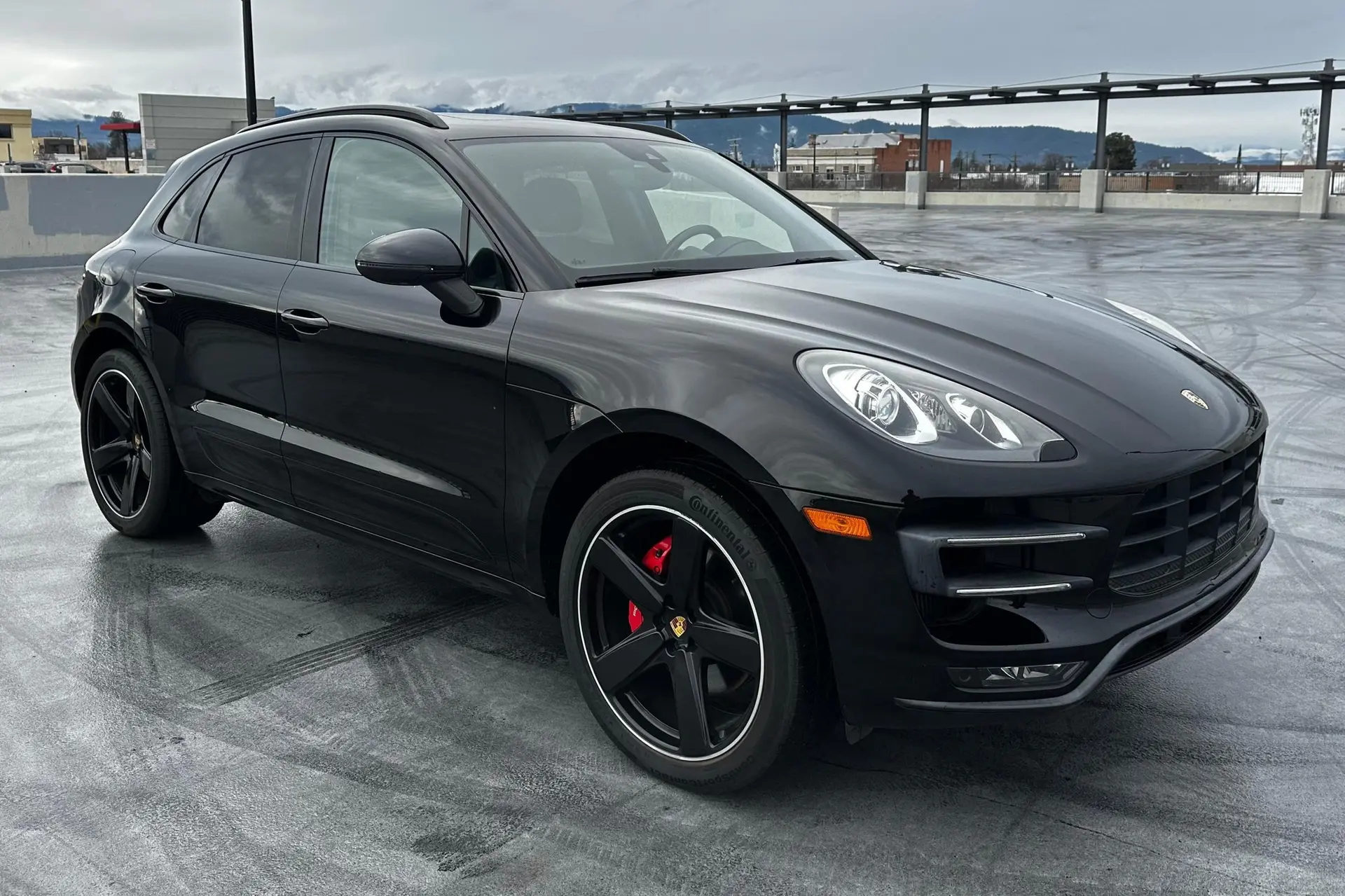 2017 Porsche Macan Turbo