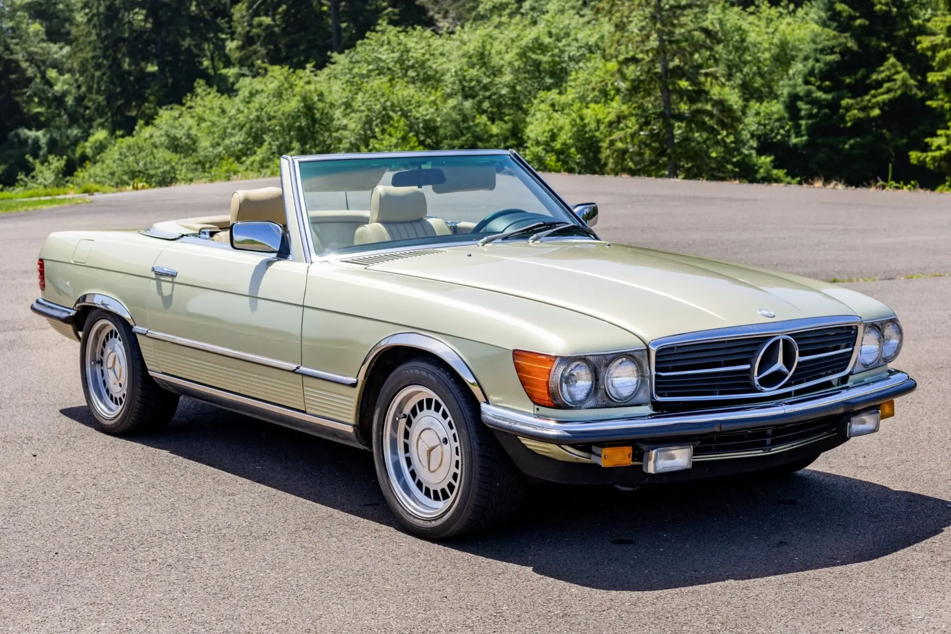1984 Mercedes-Benz SL-Class