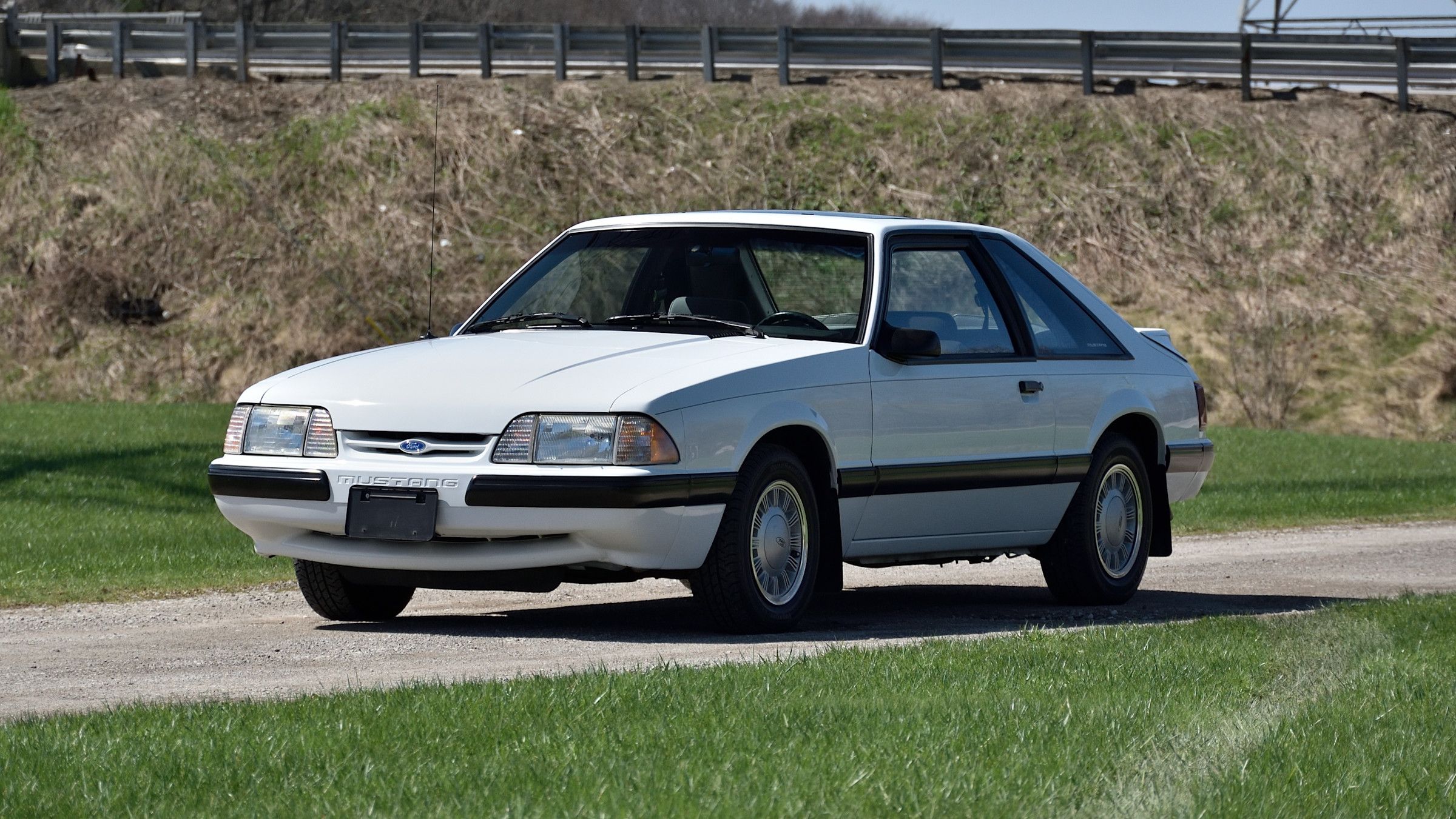 1989 Ford Mustang LX 5.0