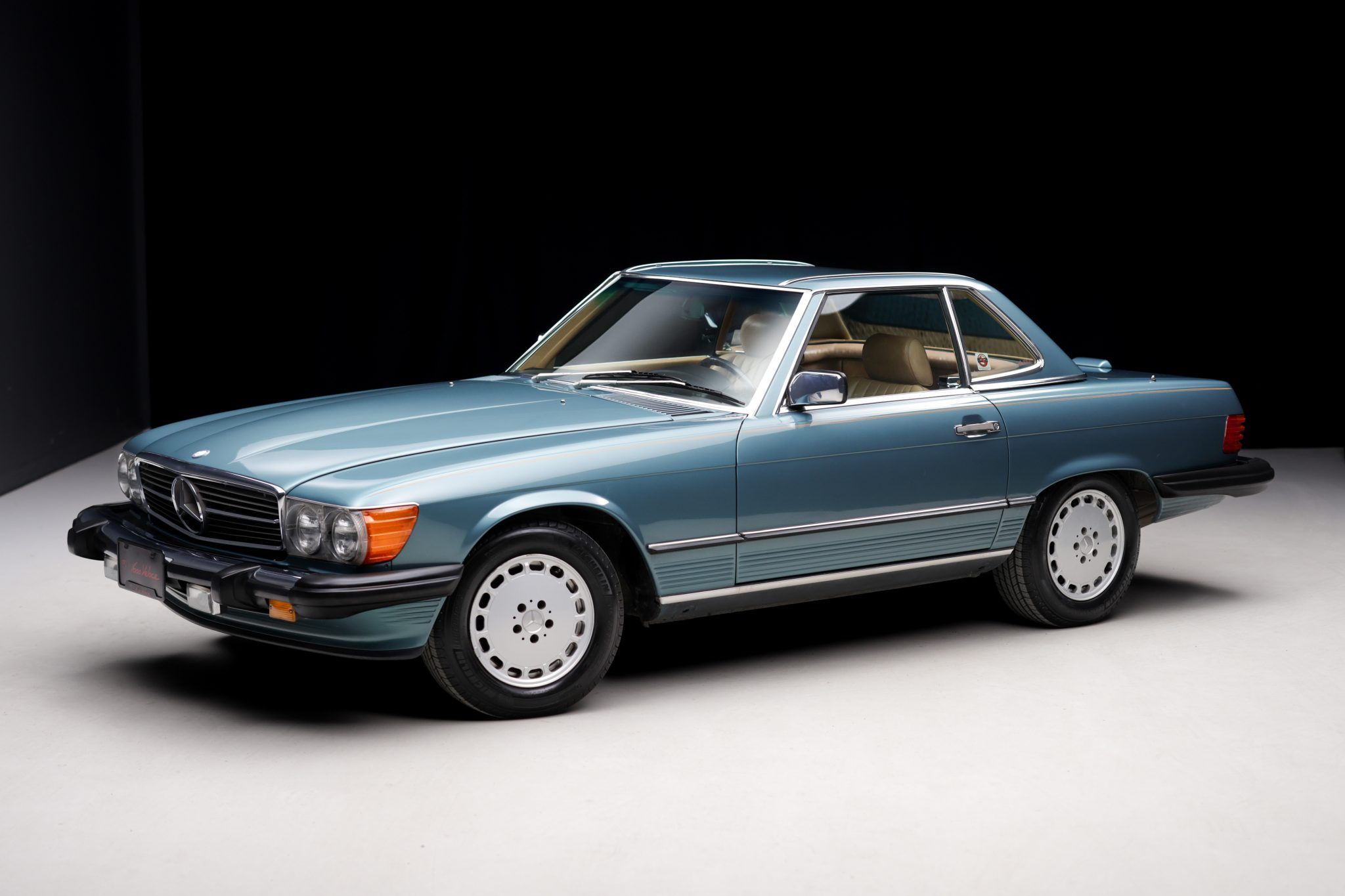 1988 Mercedes-Benz SL-Class 560SL