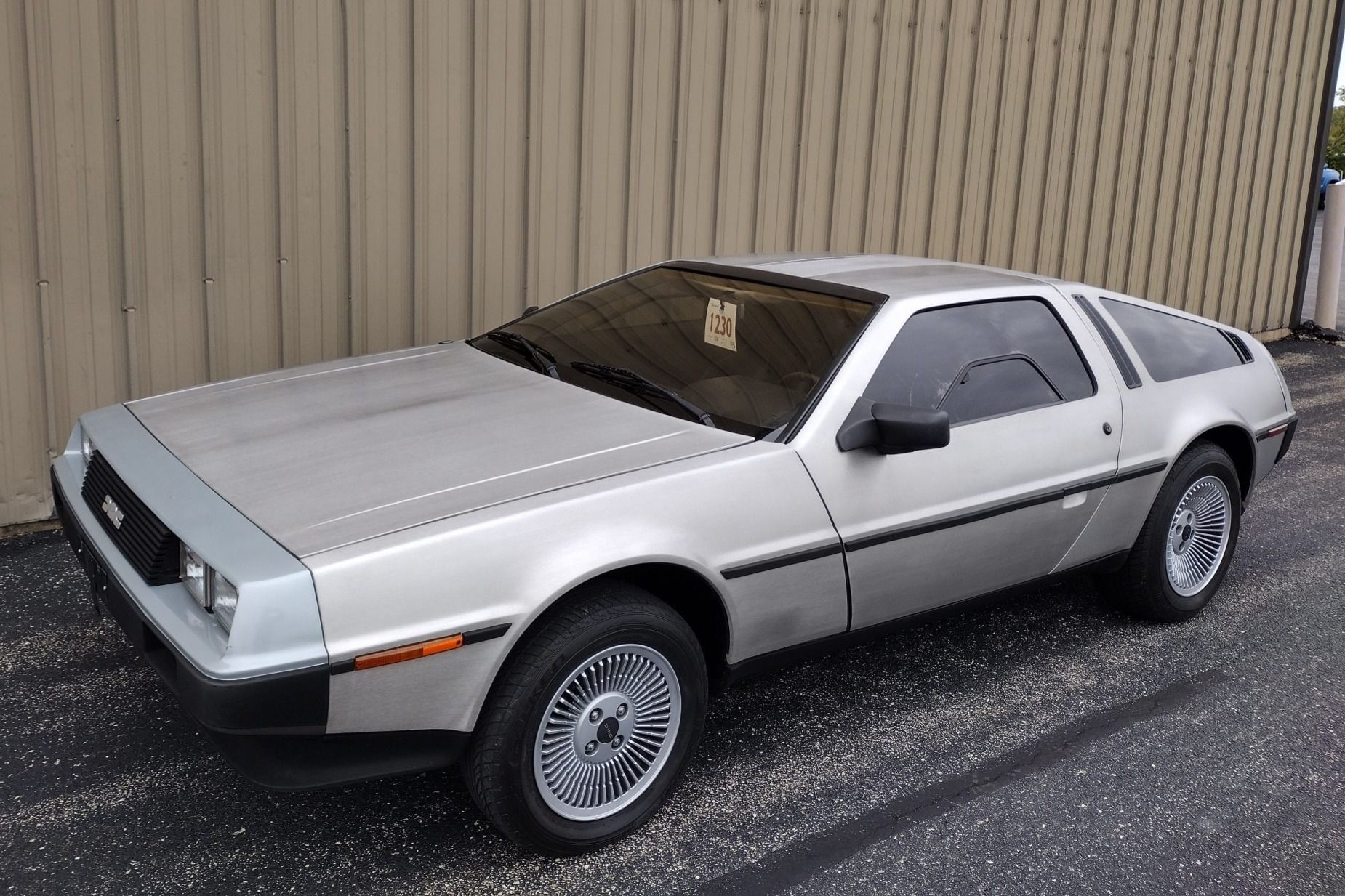 1981 DeLorean DMC-12