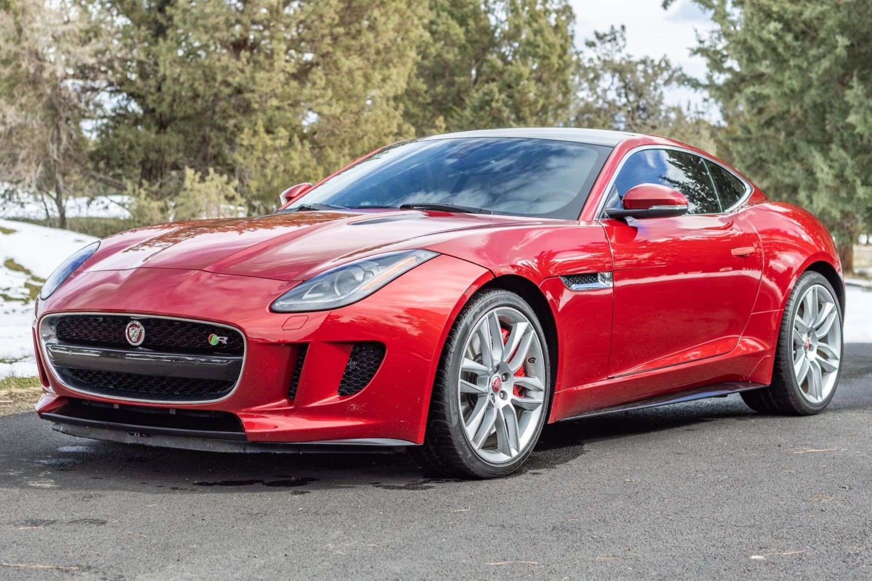 2015 Jaguar F-Type R Coupe