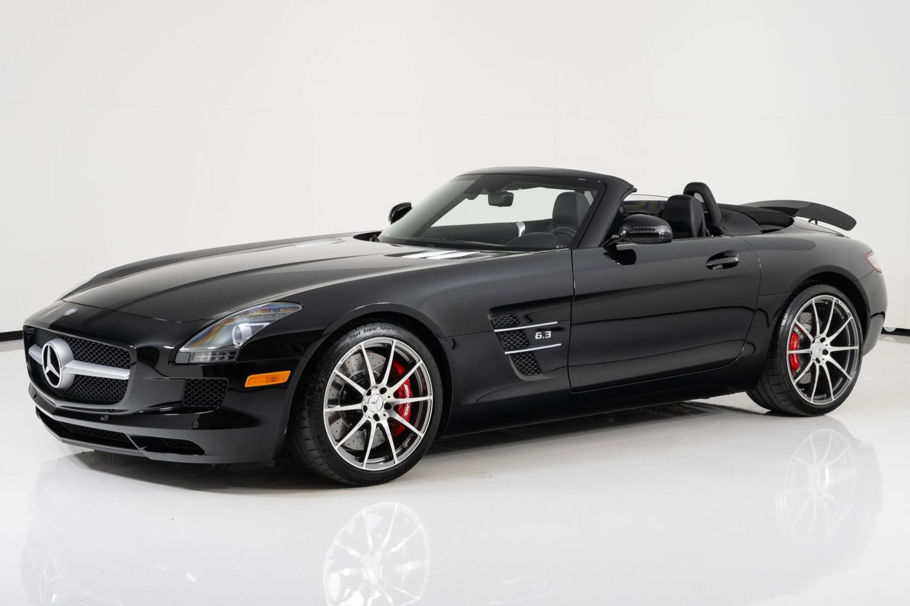 2012 Mercedes-Benz SLS AMG Roadster