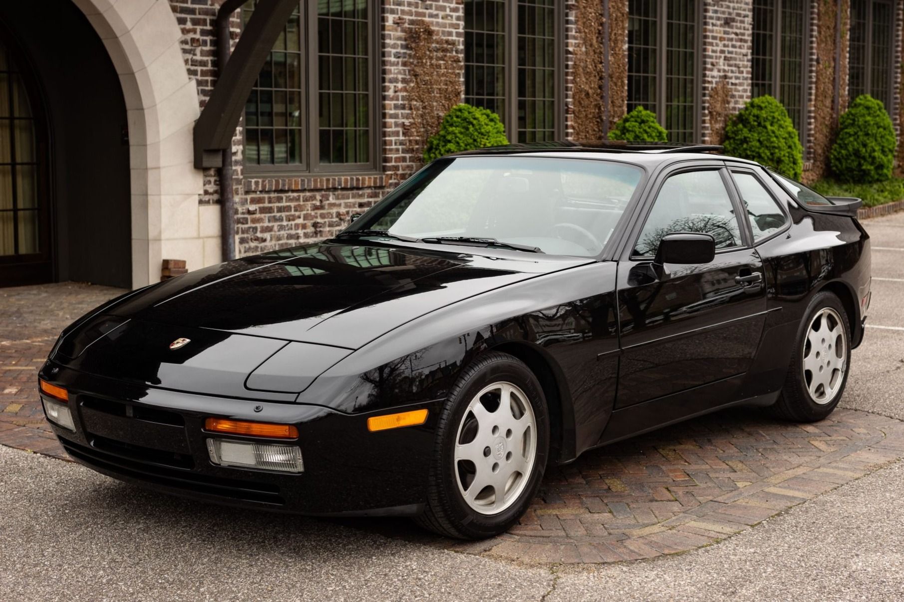 1989 Porsche 944 Turbo