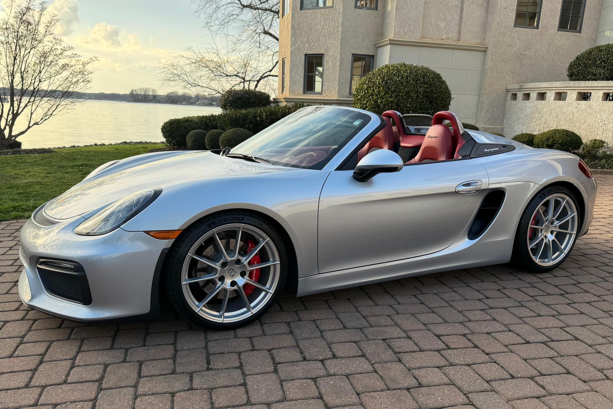 2016 Porsche Boxster Spyder
