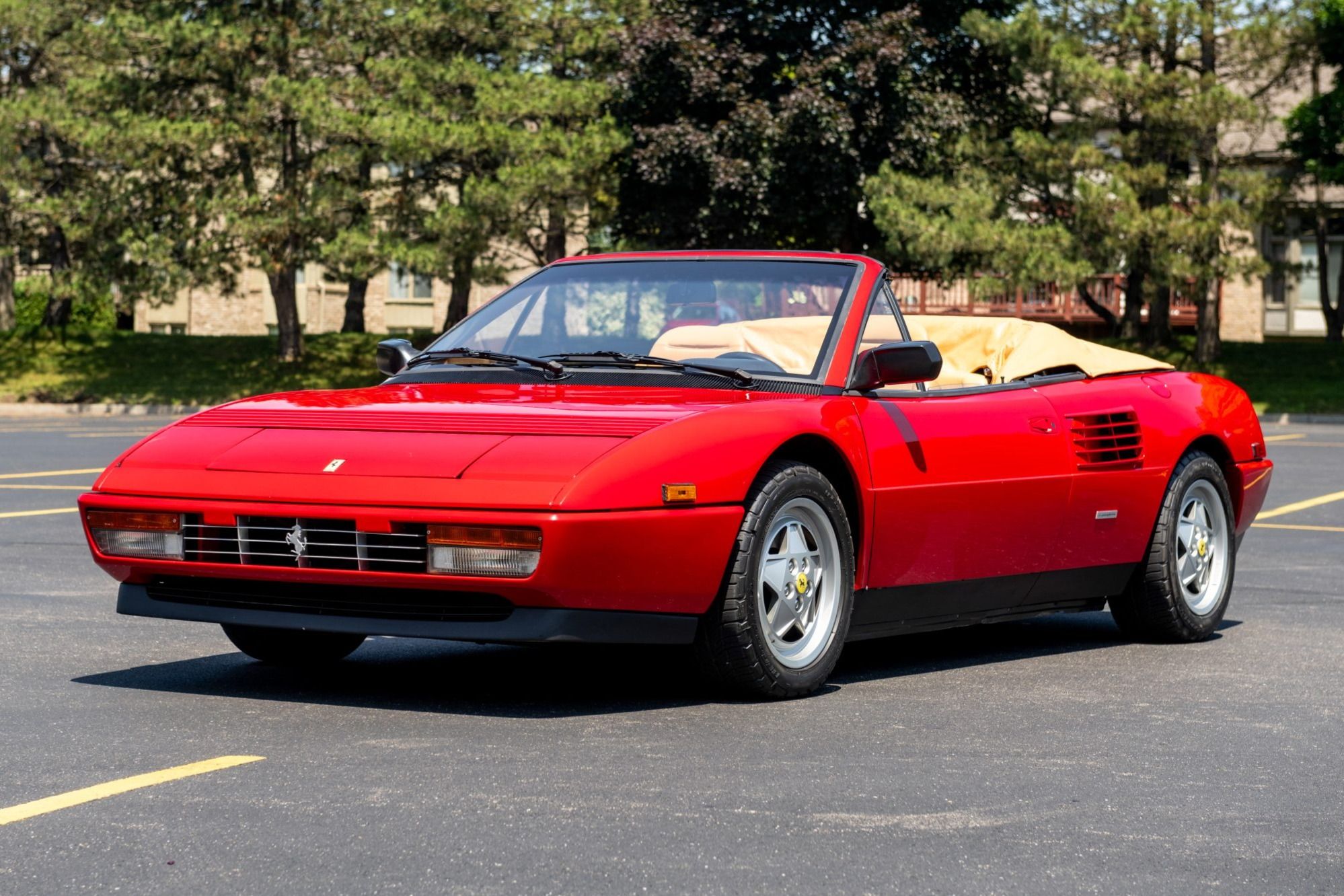 1990 Ferrari Mondial T Cabriolet