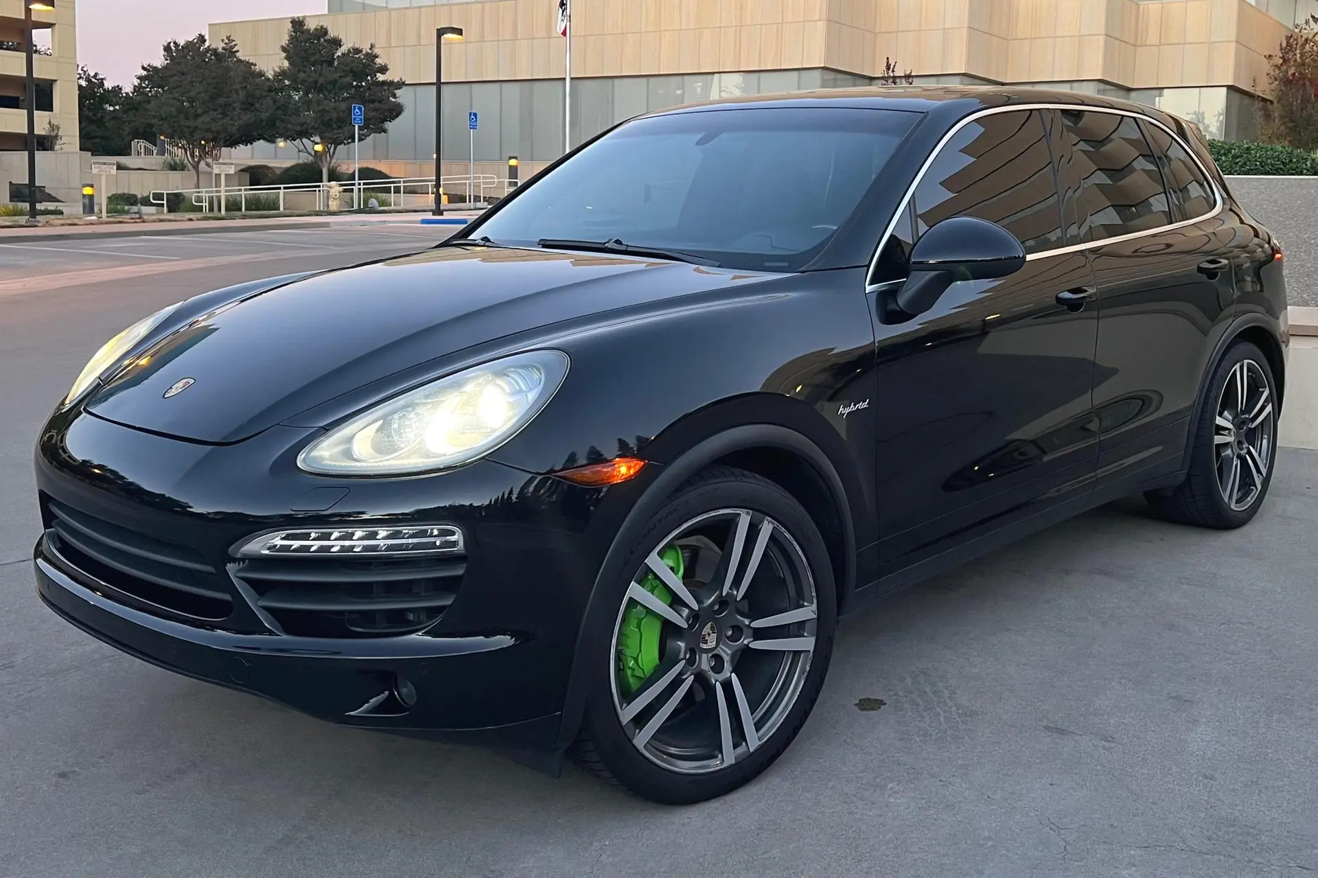 2012 Porsche Cayenne S Hybrid