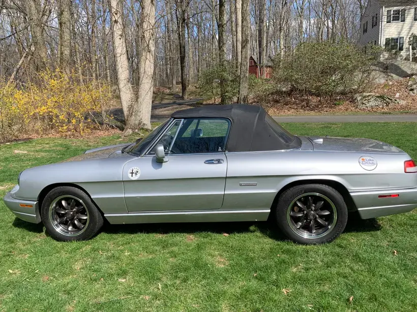 1991 Alfa Romeo Spider