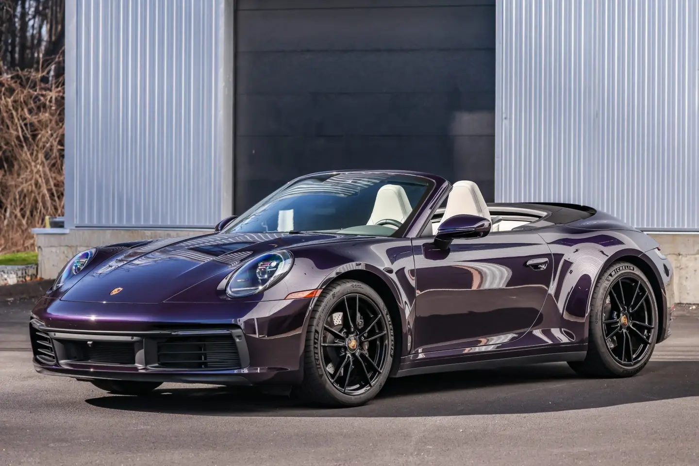 2020 Porsche 911 Carrera 4 Cabriolet