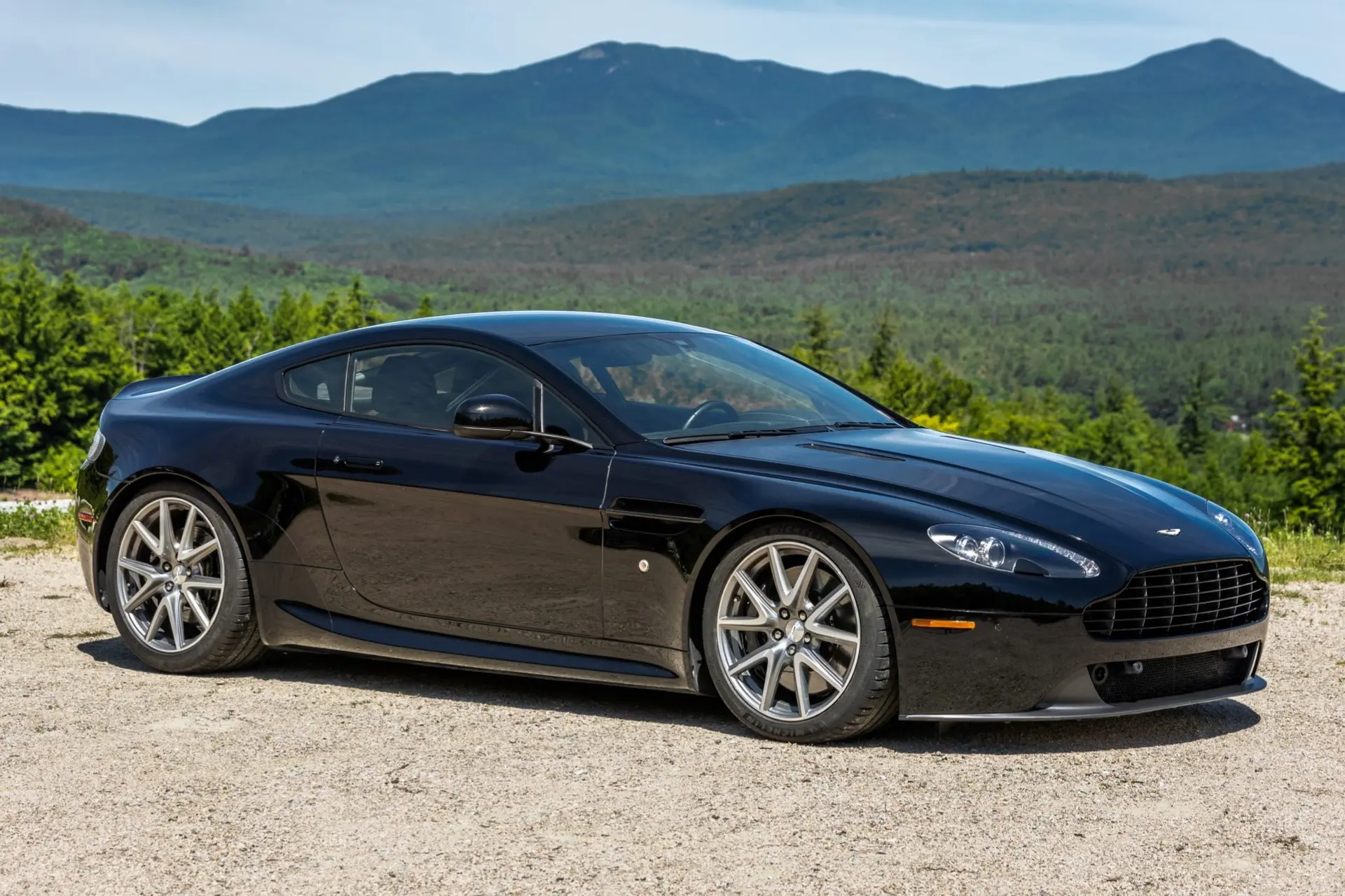 2013 Aston Martin Vantage Vantage 4.7 Coupe