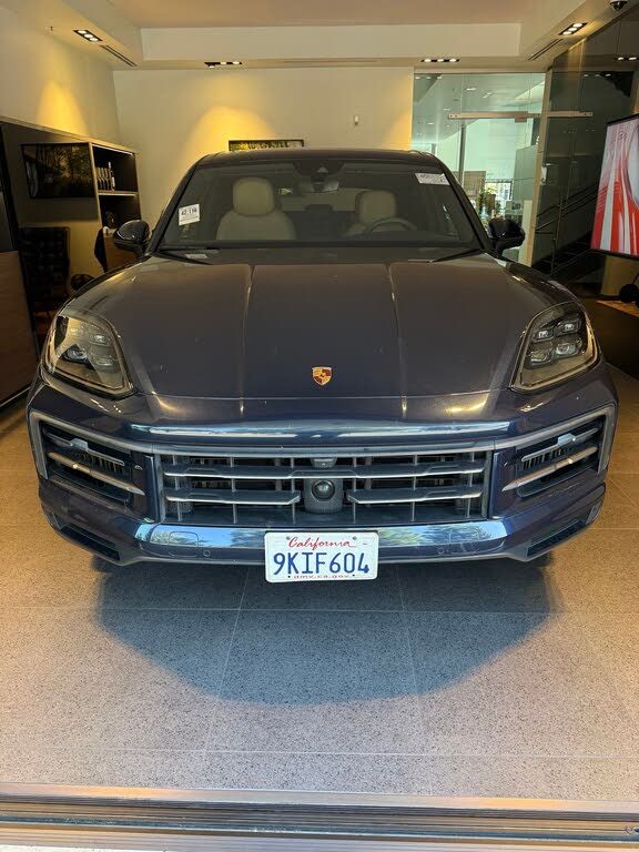 2024 Porsche Cayenne S