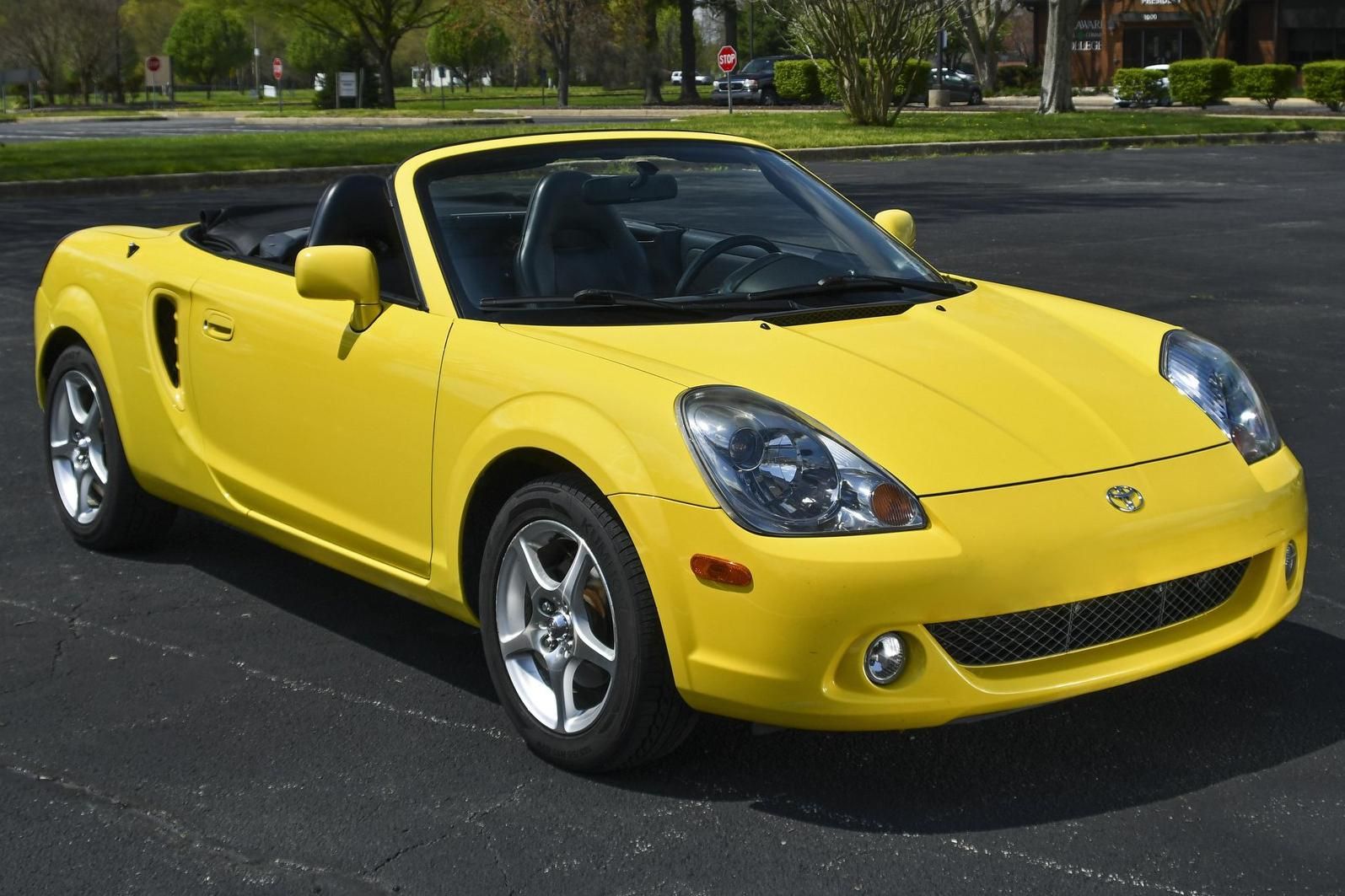 2003 Toyota MR2 Spyder