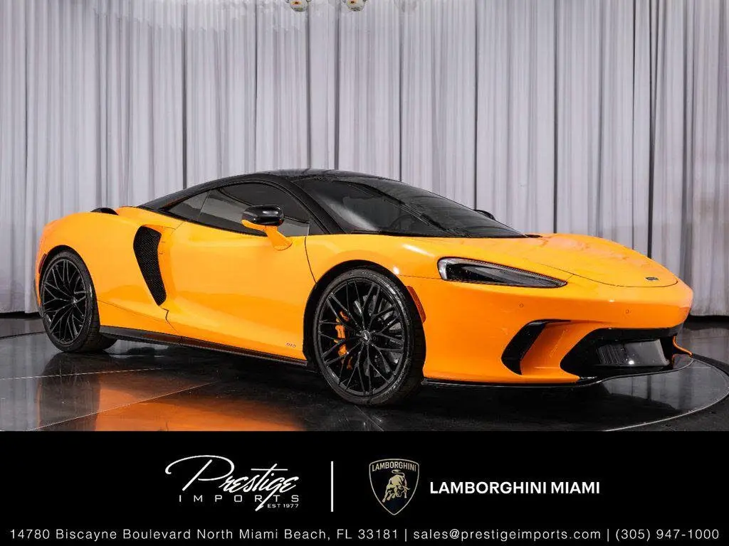 2025 McLaren GTS Coupe