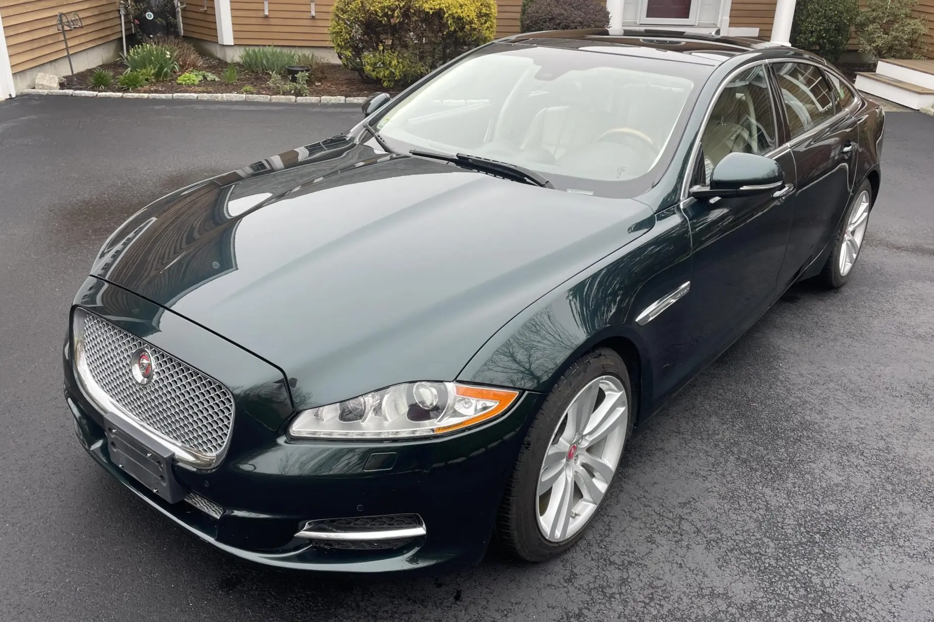 2014 Jaguar XJ
