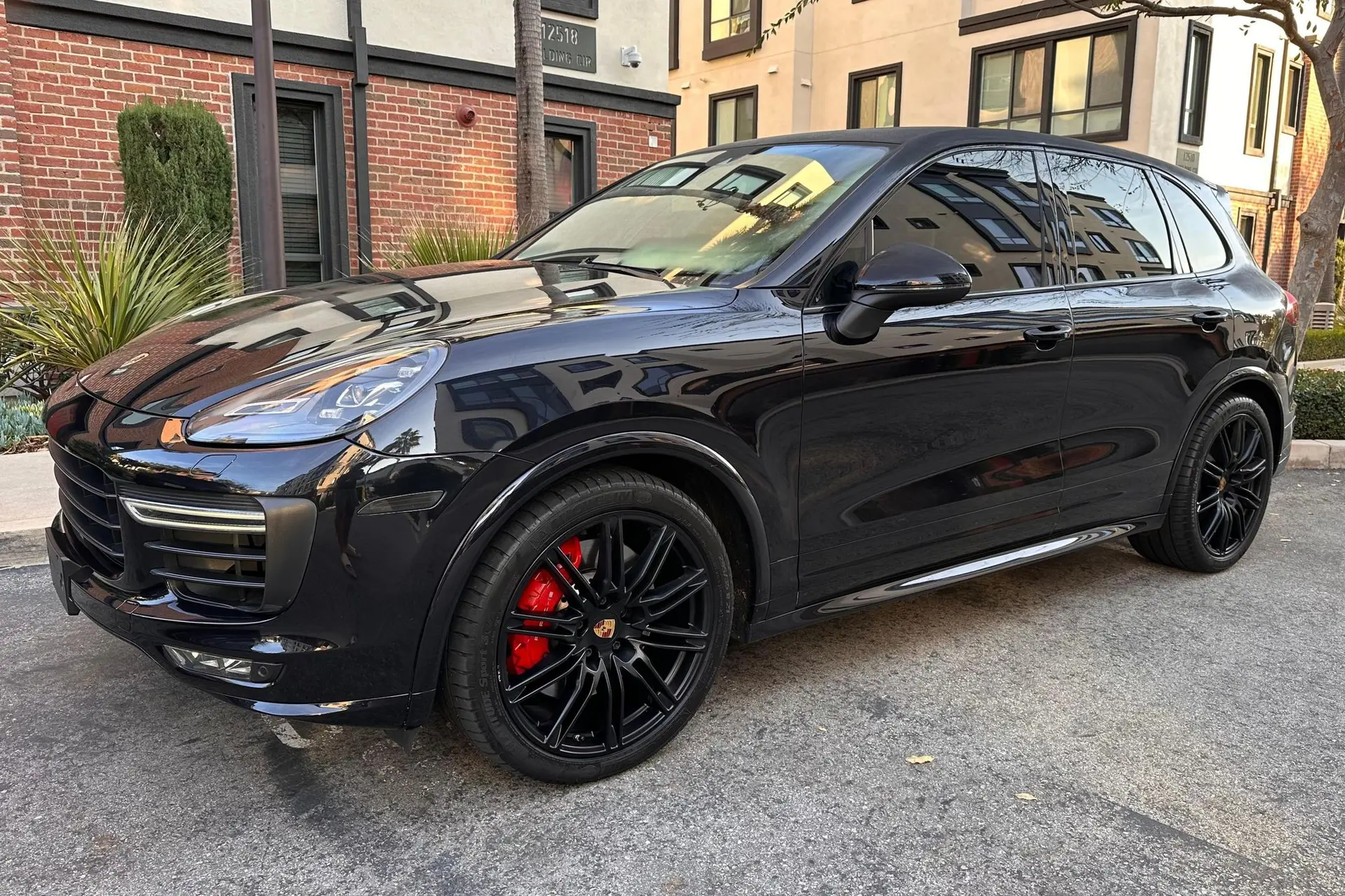 2017 Porsche Cayenne GTS