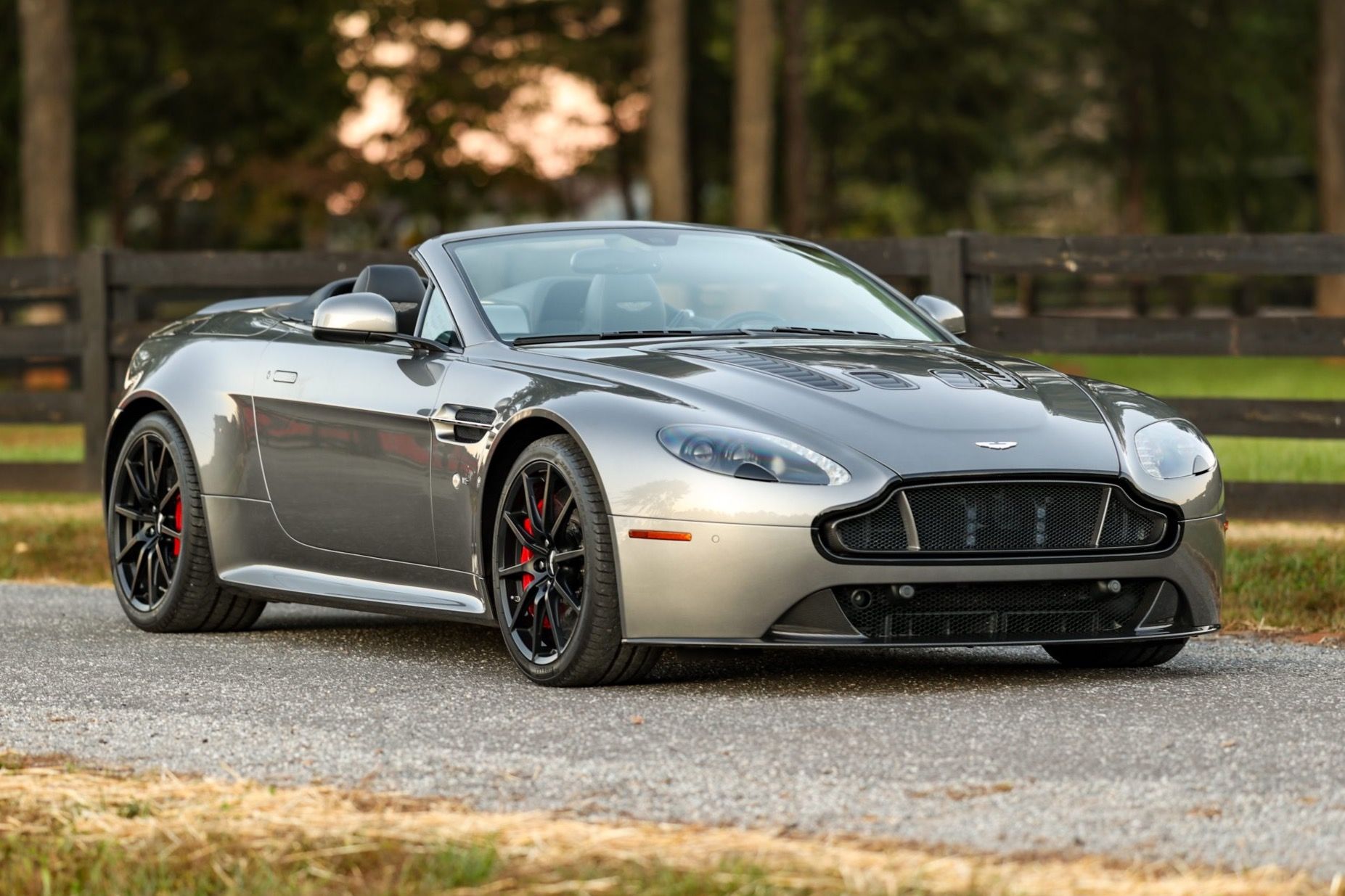 2015 Aston Martin Vantage V12 Vantage S Roadster