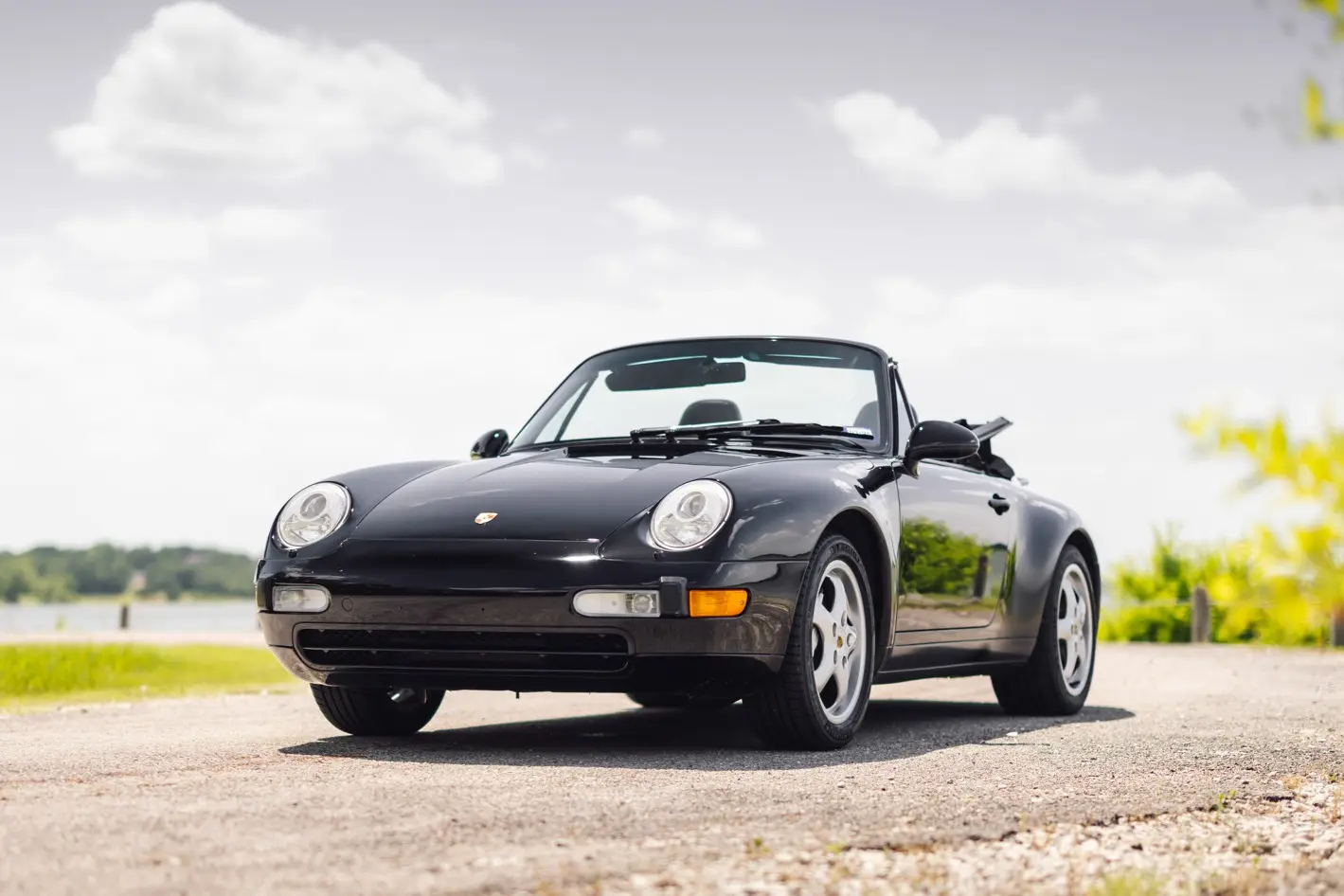 1997 Porsche 911 Carrera 4 Cabriolet