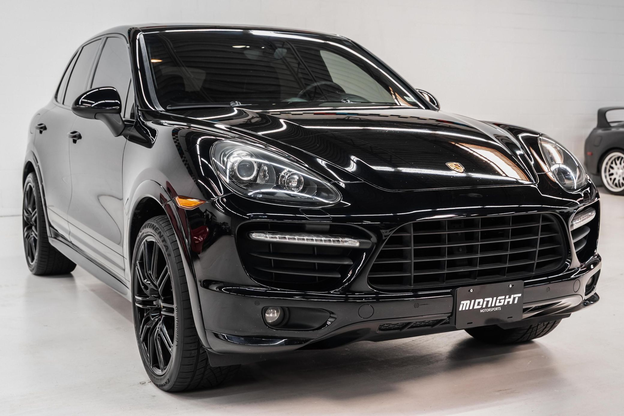2013 Porsche Cayenne GTS