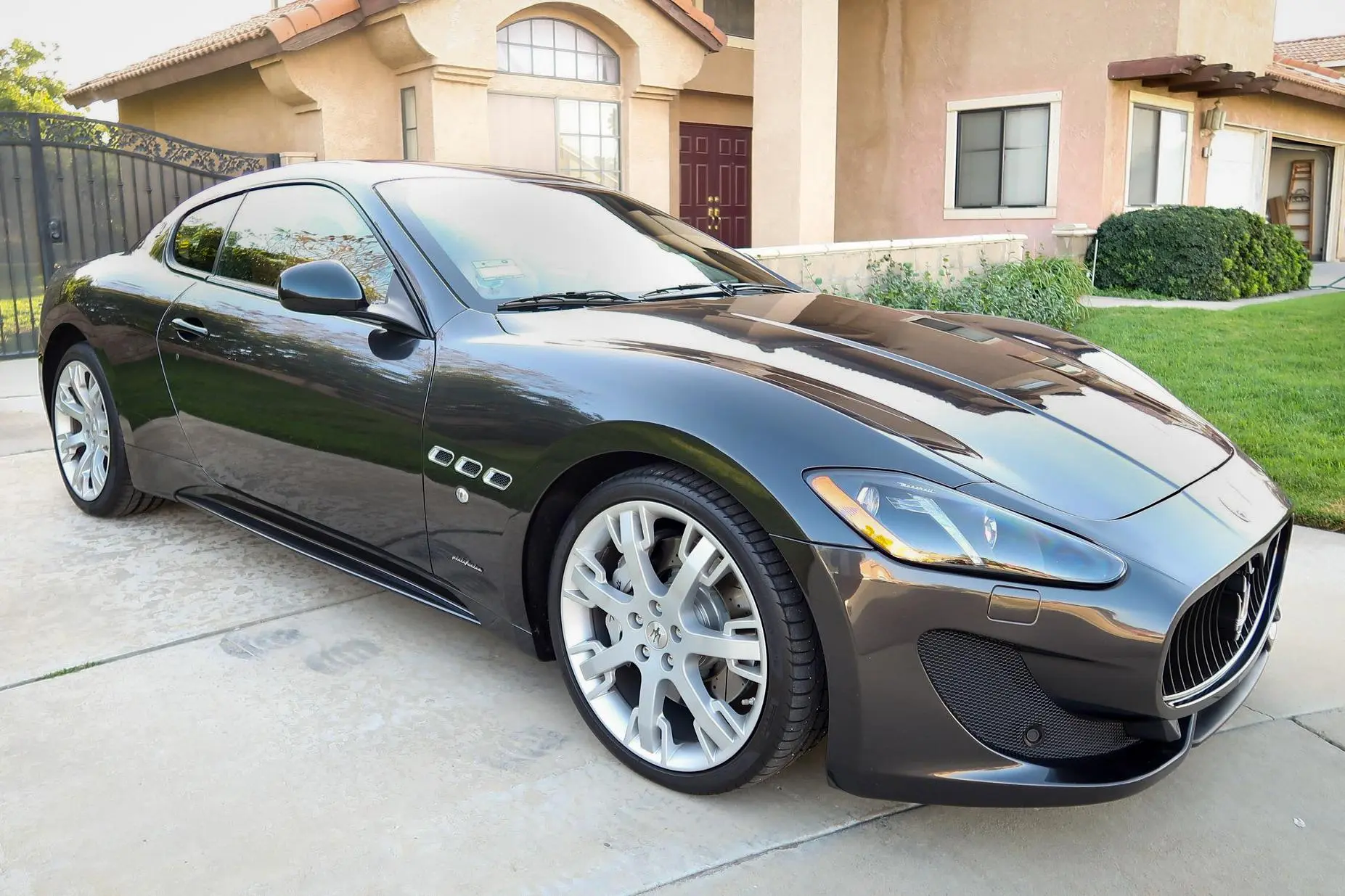 2017 Maserati GranTurismo Sport