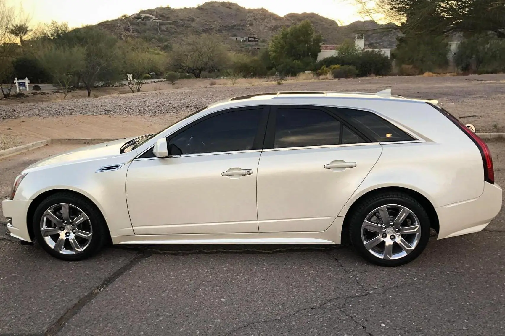 2010 Cadillac CTS Wagon