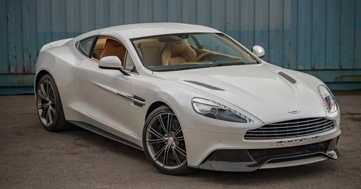 2013 Aston Martin Vanquish Coupe