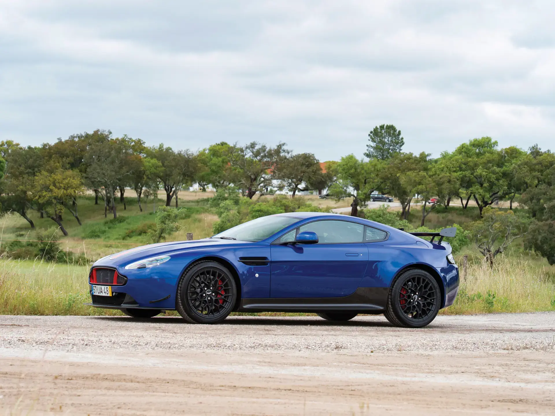 2017 Aston Martin Vantage V8