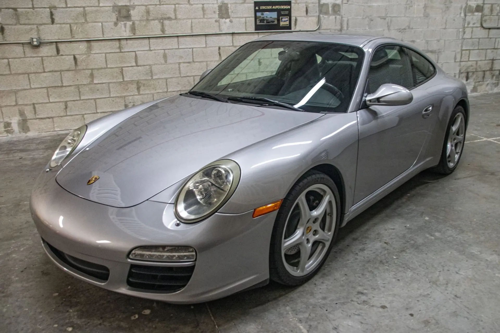 2010 Porsche 911 Carrera