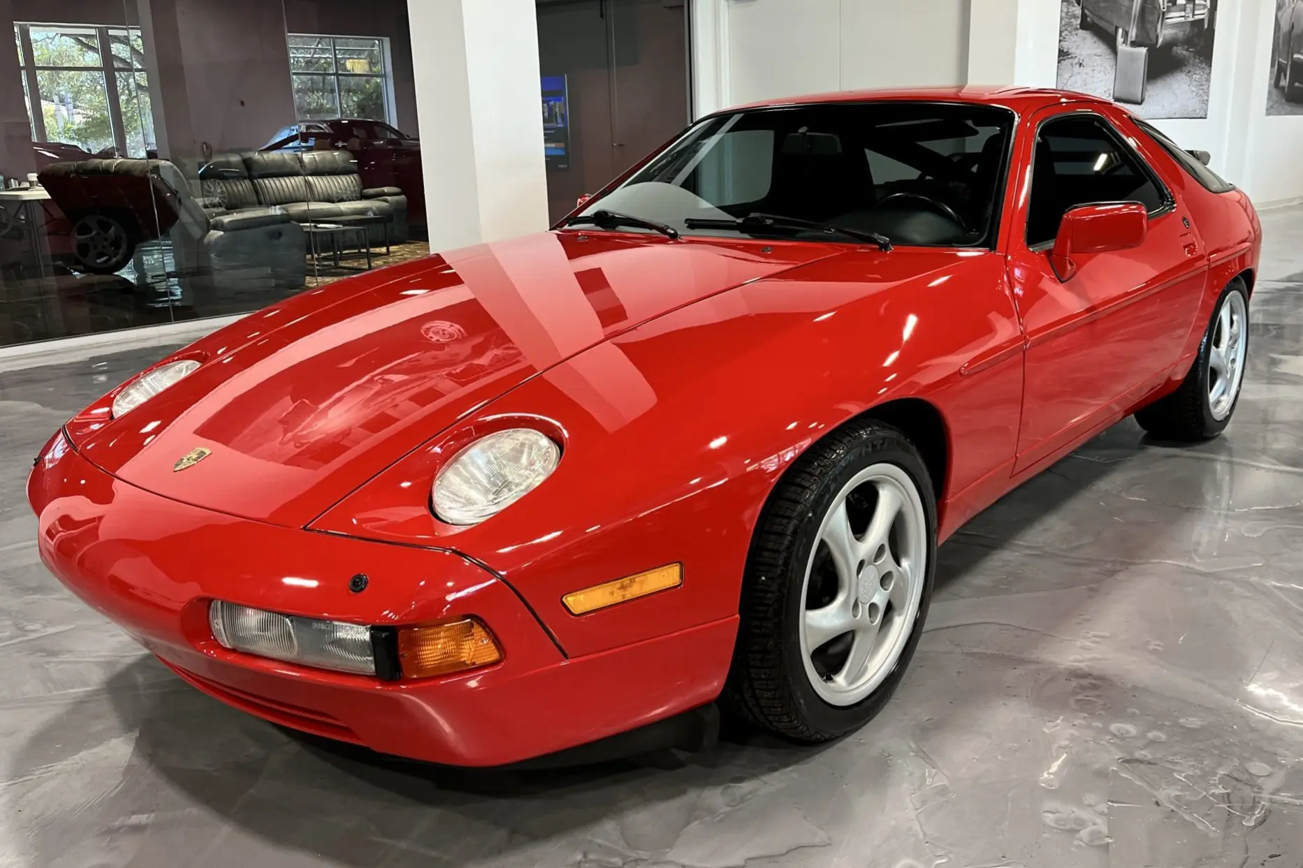1988 Porsche 928 S4