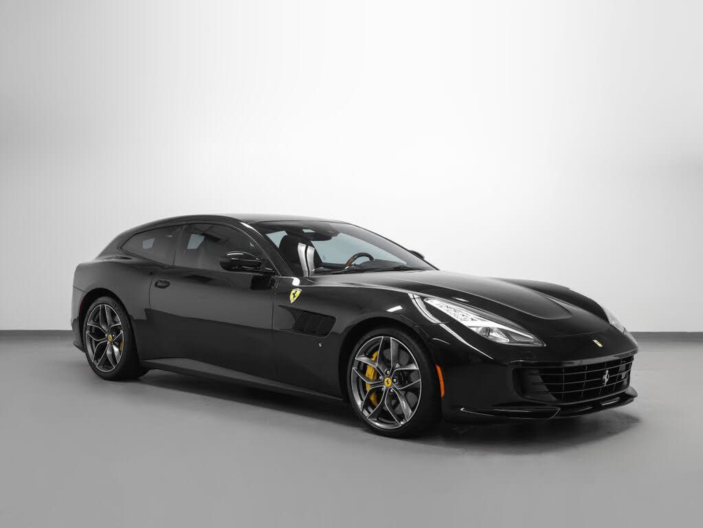 2019 Ferrari GTC4Lusso T