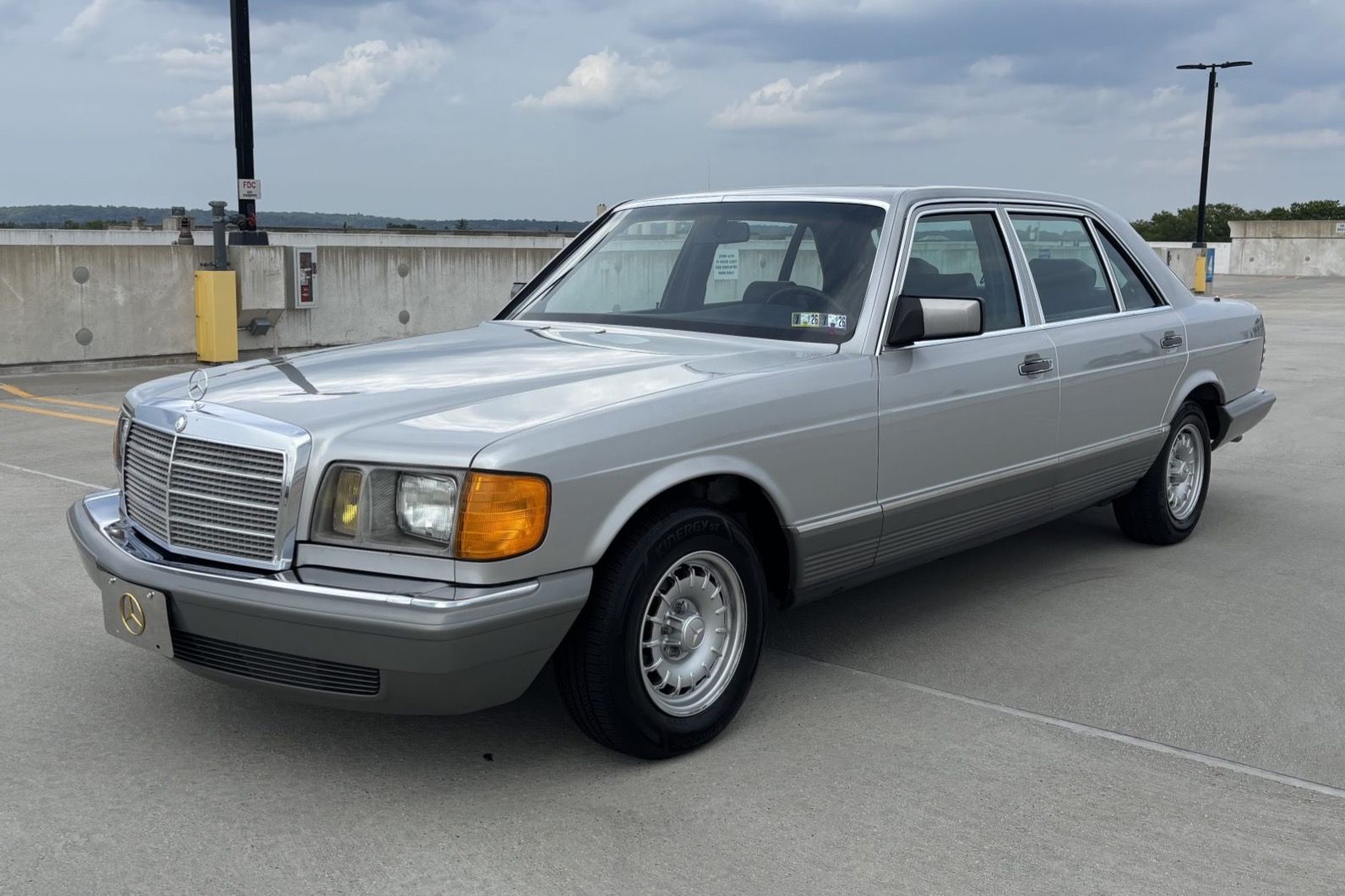 1985 Mercedes-Benz S-Class