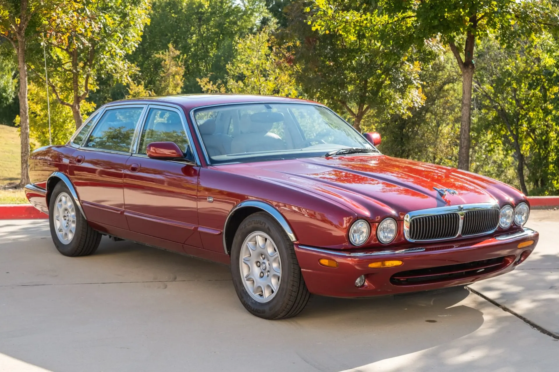 1999 Jaguar XJ