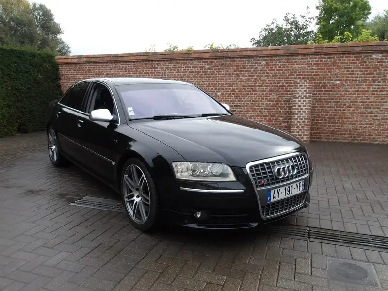 2007 Audi S8