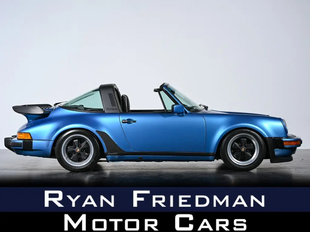 1989 Porsche 964 Carrera 4 Targa Study