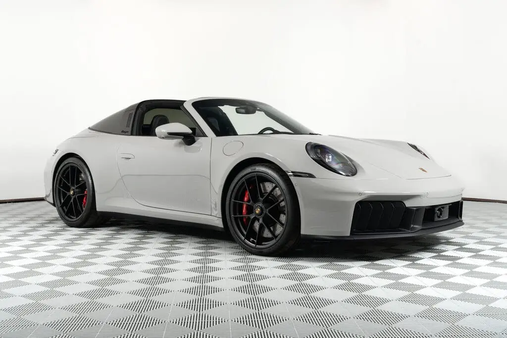 2025 Porsche 992.2 Targa 4 GTS