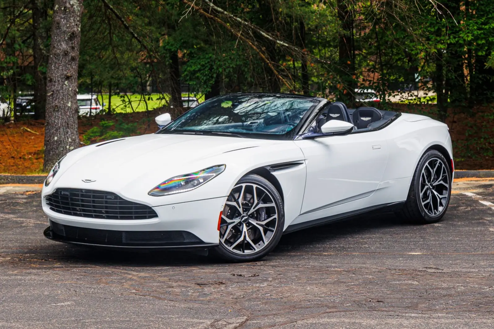 2019 Aston Martin DB11 Volante
