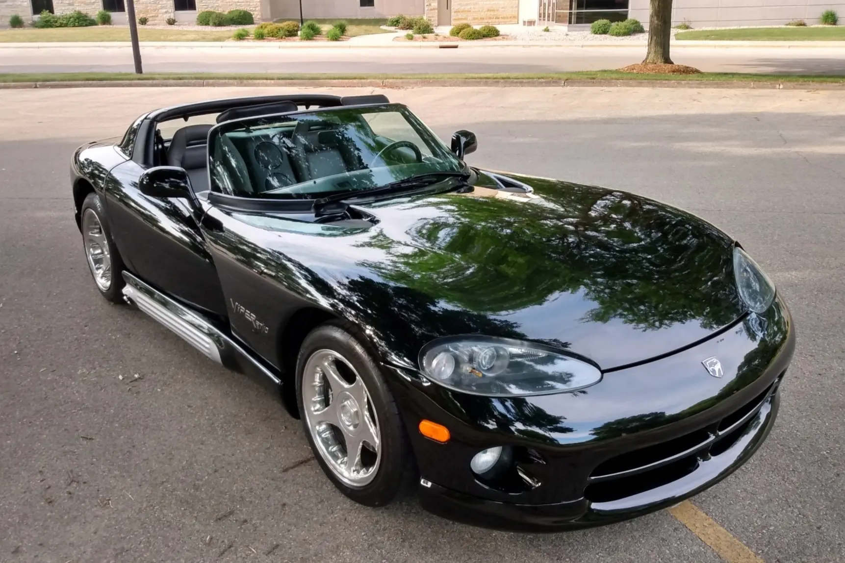 1995 Dodge Viper RT/10