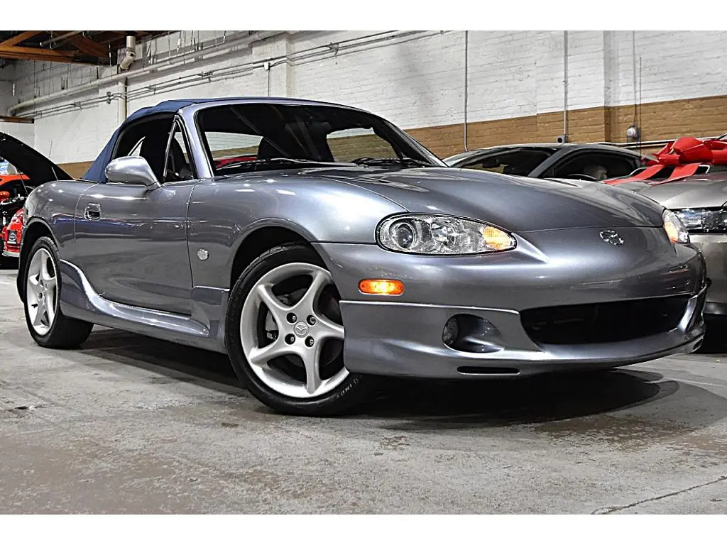 2003 Mazda MX-5 Miata