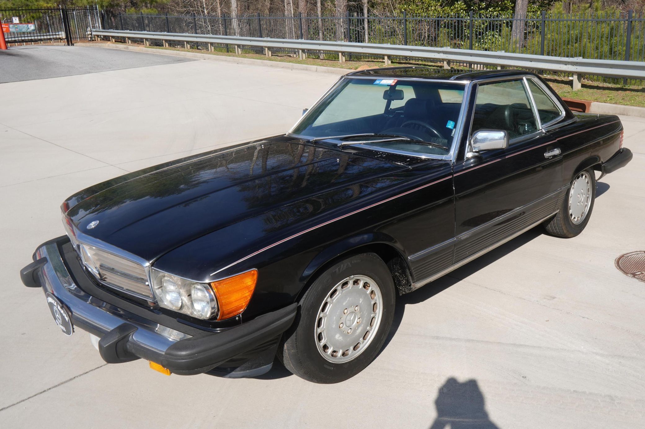 1986 Mercedes-Benz SL-Class 560SL