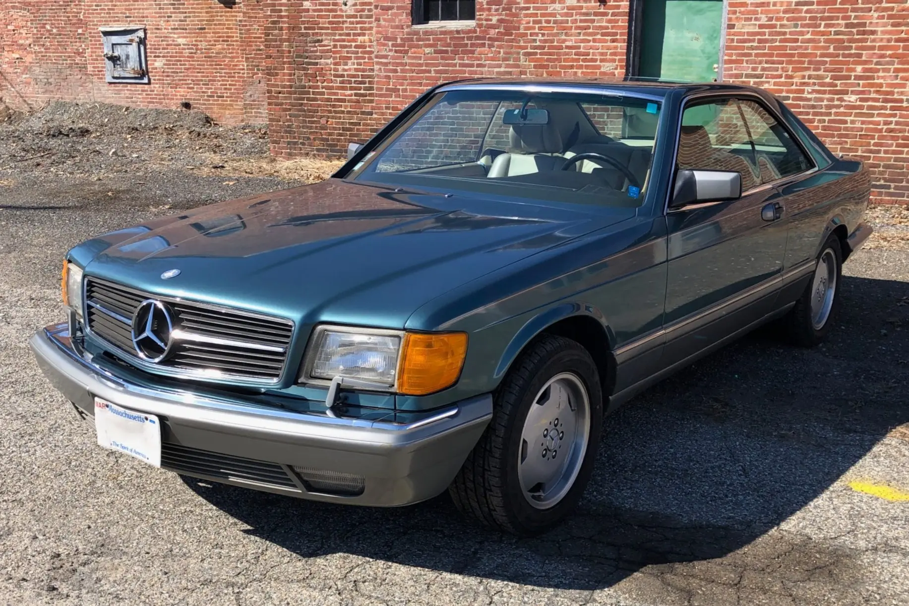 1987 Mercedes-Benz SL-Class 560SL
