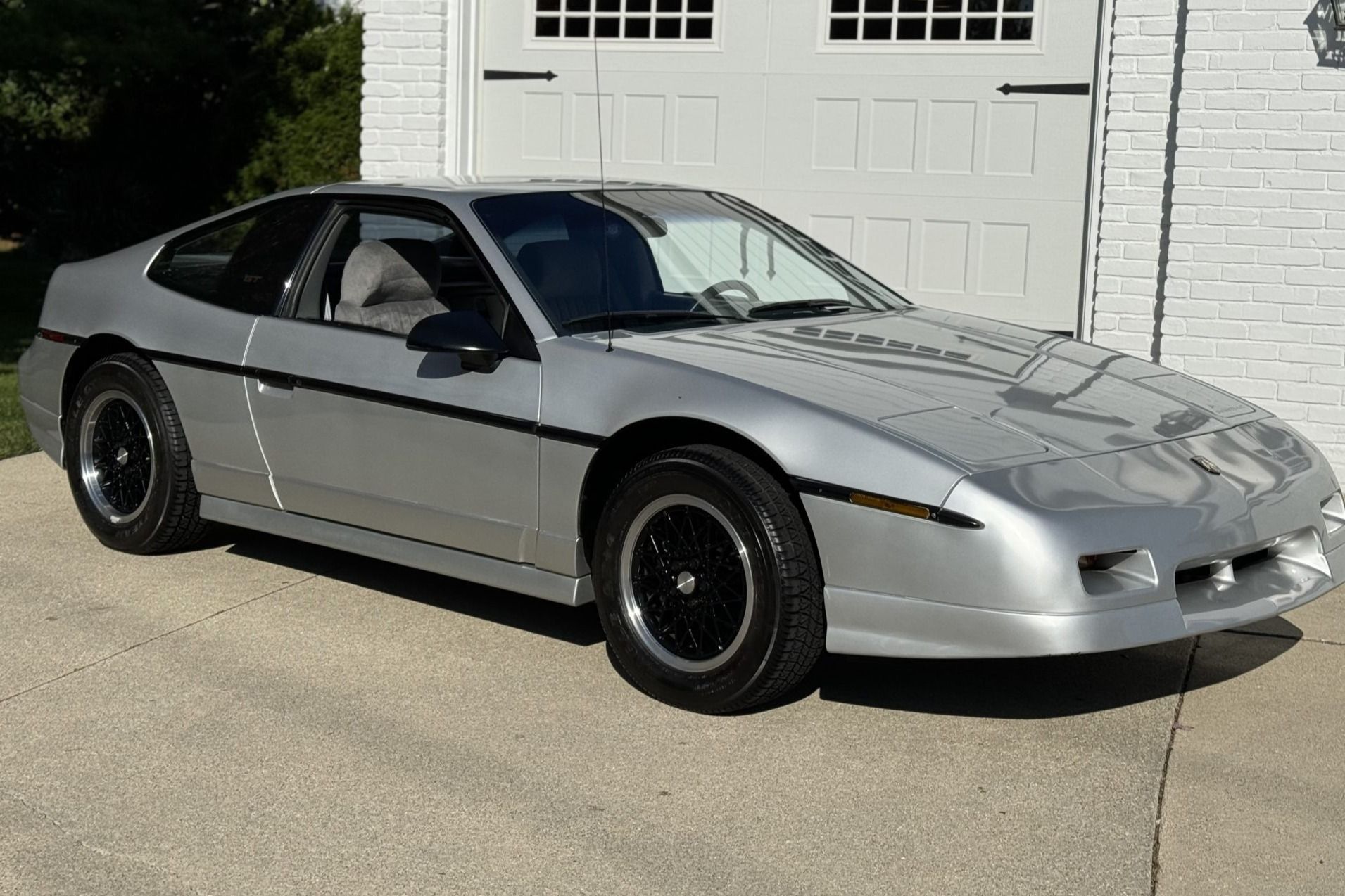 1988 Pontiac Fiero