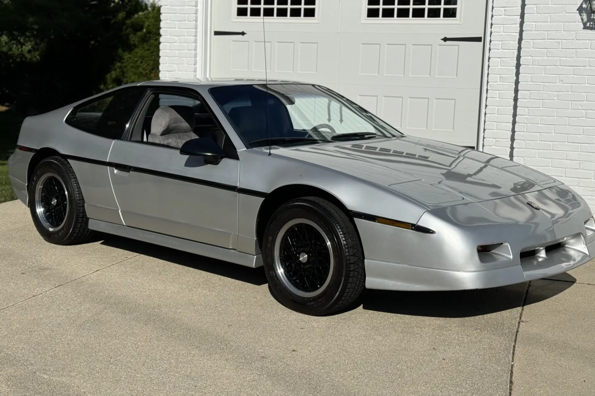 1988 Pontiac Fiero