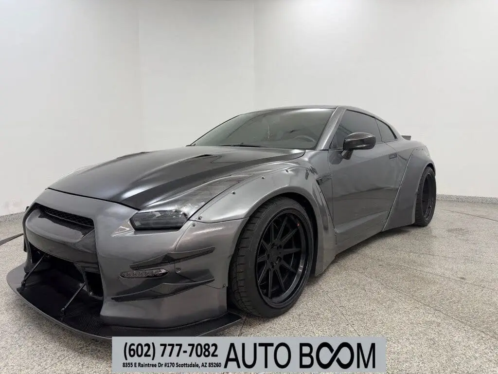 2015 Nissan GT-R Premium