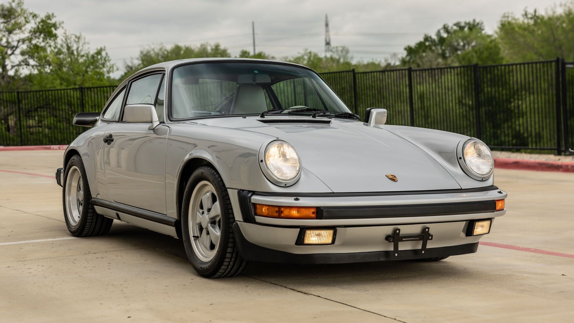 1989 Porsche 911 25th Anniversary